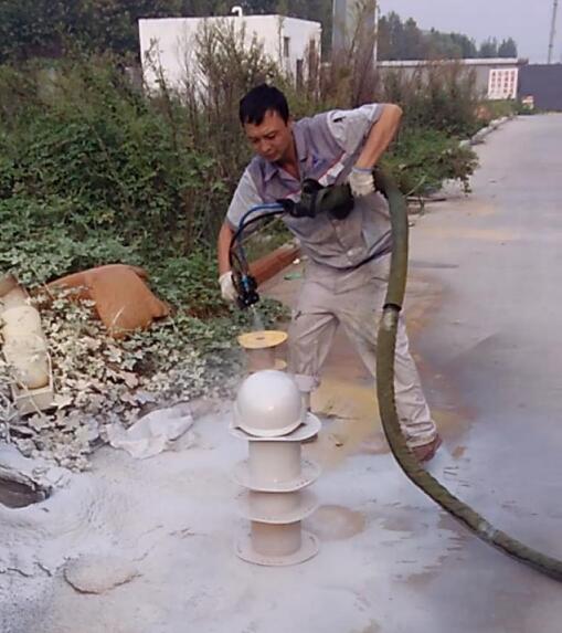 聚脲涂料防爆頭盔應(yīng)用北京聚脲噴涂機(jī)(圖1) 聚脲涂料防爆頭盔應(yīng)用北京聚脲噴涂機(jī)(圖1)